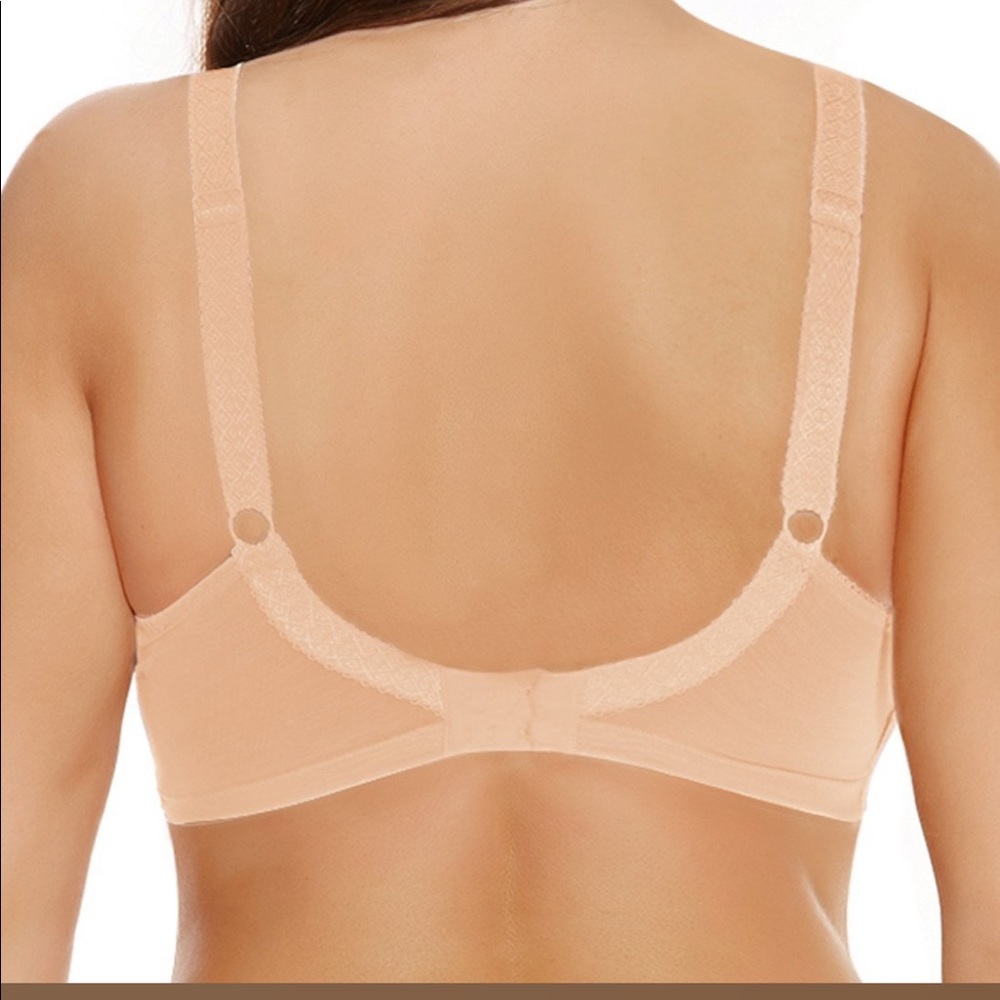 Elomi Plus-Size Carmen Underwire Plunge Bra - Picture 2 of 3